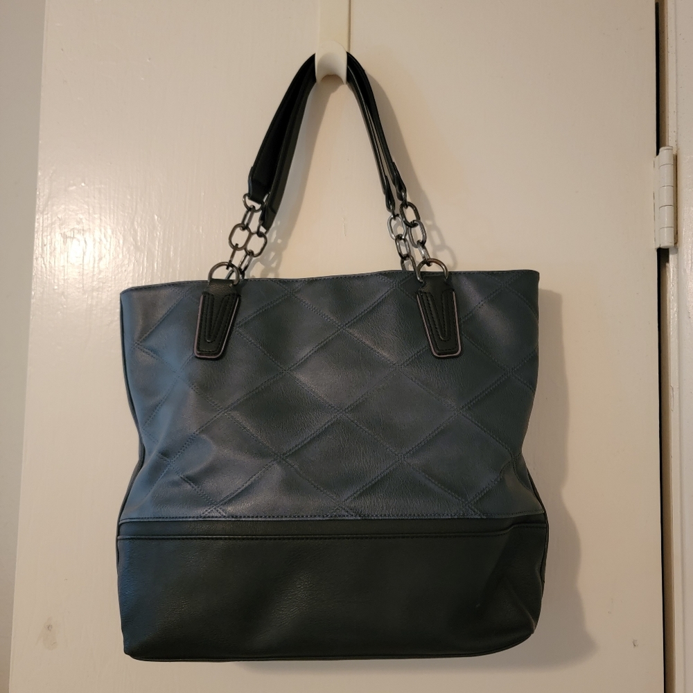 Purse - Picture 2 of 4